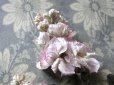 画像4: 1900年代 アンティーク　淡いピンクパープルの花のコサージュ 布花