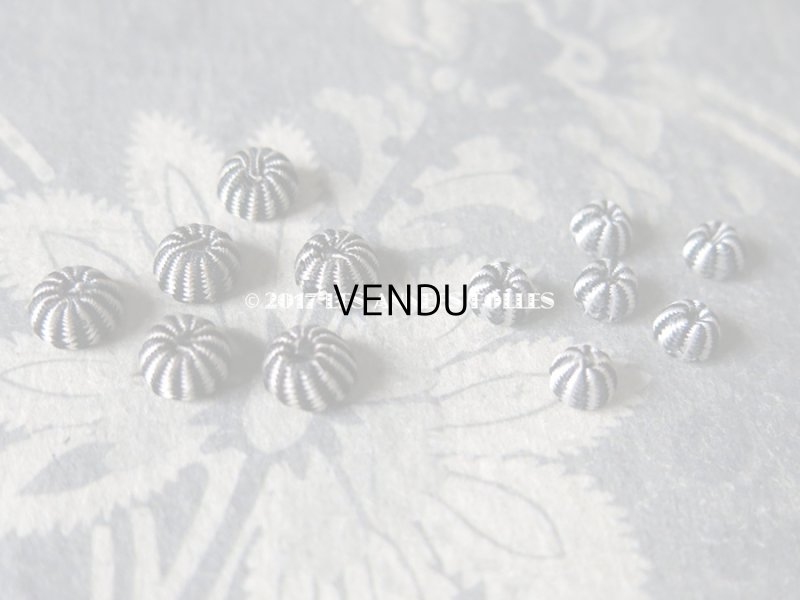 画像5: 19世紀 アンティーク ドール用 極小 シルク製 くるみボタン 5mm モノトーン 6ピース