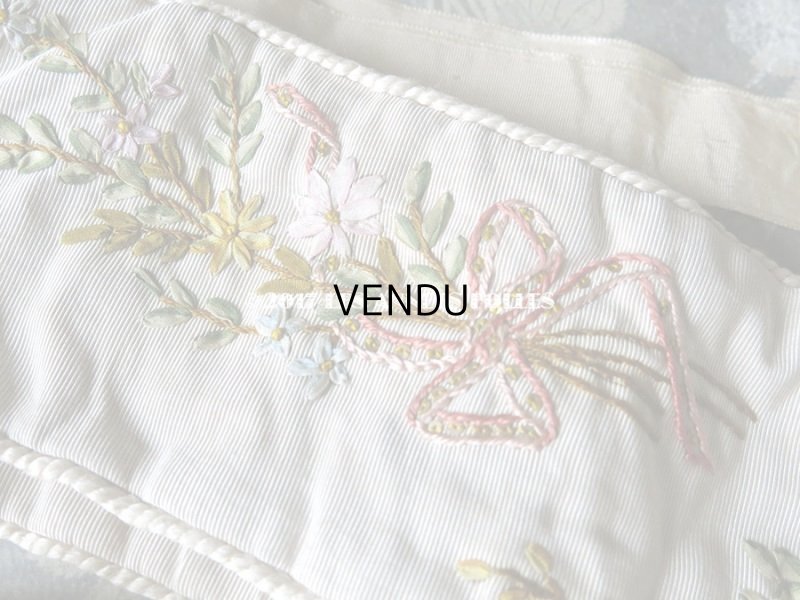 画像7: 1900年代 アンティーク シルク製 ファンのポシェット  リボン刺繍 花模様 リボンワーク