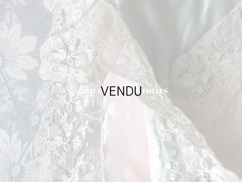 画像8: 1900年代 アンティーク シルク製 ハンキーケース  花模様のレース ハンカチ用ポシェット 