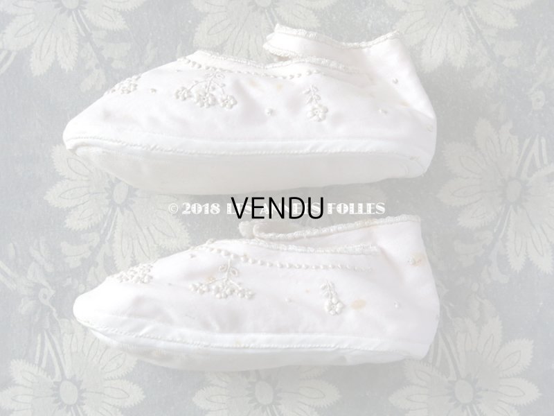 画像3: 1900年代 アンティーク ベビー用  淡いピンクの靴 手刺繍の花模様