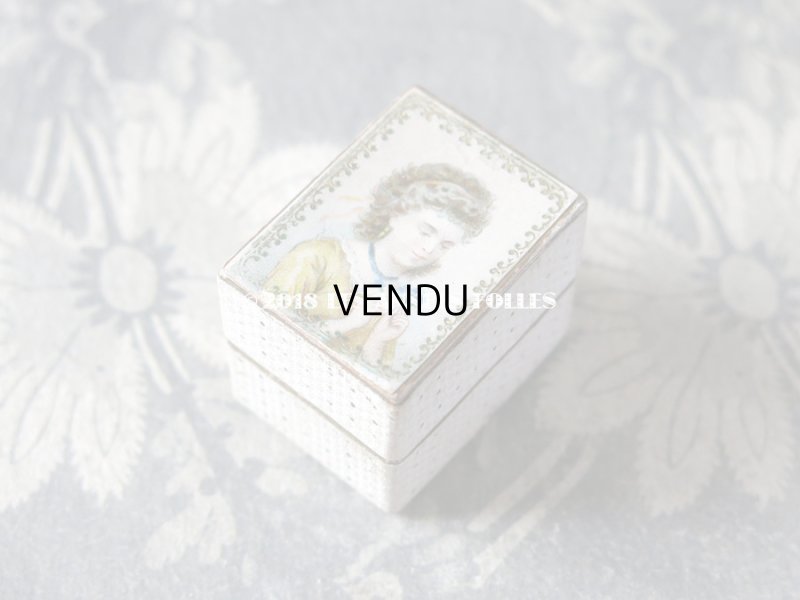 画像3: アンティーク とても小さなジュエリーボックス 花を持つ少女 リングボックス