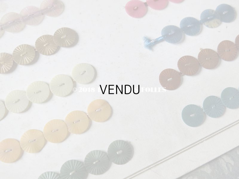 画像8: 1920年代 アンティーク  サンプラー ソレイユ スパンコール ゼラチン製 22色