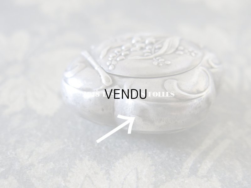 画像7: アンティーク シルバー製 鈴蘭のパウダーケース  