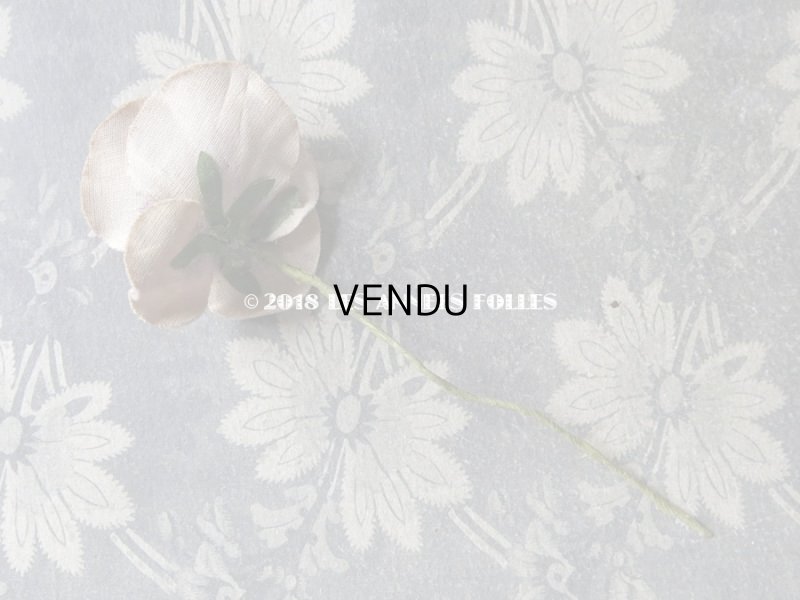 画像7: アンティーク  パンジーの布花 ベルベットのコサージュ