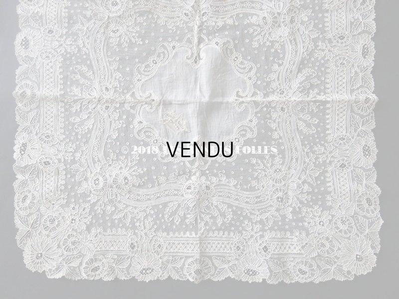 画像4: 19世紀 アンティーク ポワンドガーズのレース  結婚式のハンカチ 王冠の刺繍 【 ポワン・ド・ガーズ 】