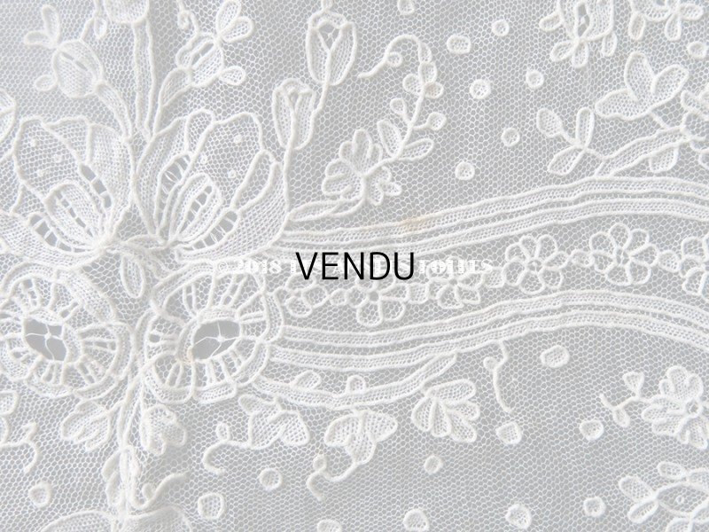 画像17: 19世紀 アンティーク ポワンドガーズのレース  結婚式のハンカチ 王冠の刺繍 【 ポワン・ド・ガーズ 】