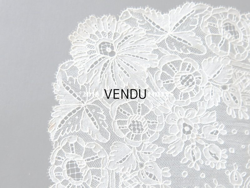 画像14: 19世紀 アンティーク ポワンドガーズのレース  結婚式のハンカチ 王冠の刺繍 【 ポワン・ド・ガーズ 】