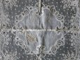 画像5: 19世紀 アンティーク ポワンドガーズのレース  結婚式のハンカチ 王冠の刺繍 【 ポワン・ド・ガーズ 】