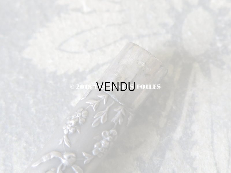 画像6: 1900年代 アンティーク シルバー製 リボンと花のガーランド　ニードルケース  裁縫道具