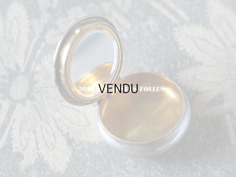 画像3: アンティーク シャトレーヌ シルバー製　菫の小さなパウダーケース