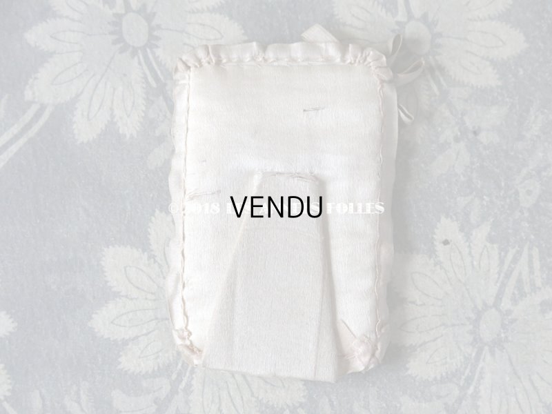 画像6: 19世紀 アンティーク 貴婦人の肖像画 リボン付 とても小さなフォトフレーム