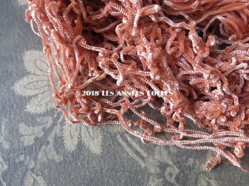 画像7: 1920年代 アンティーク  刺繍用 シルクベルベットの紐  シルク製 シェニール糸 シュニーユ糸