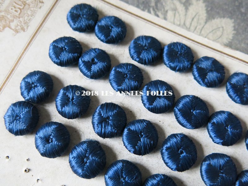 画像3: 19世紀 アンティーク シルク製 くるみボタン 13mm 6ピースのセット スモーキーブルー色