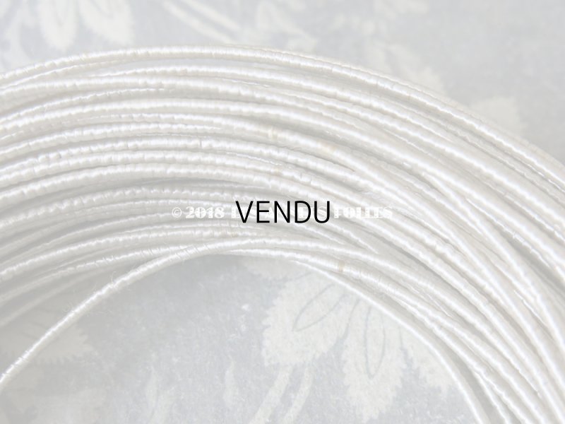 画像14: 19世紀末 アンティーク 帽子用（ボネ用) ワイヤー シルク糸 オフホワイト 25〜30m