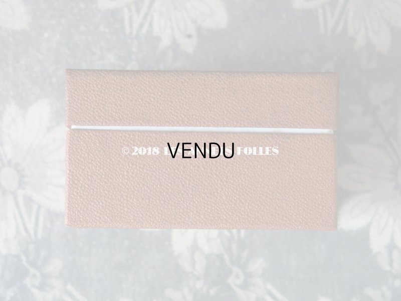 画像6: 19世紀 アンティーク 硝子の蓋の紙箱 ラベル付 ビーズ&ラインストーン