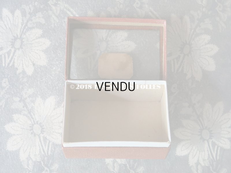 画像9: 19世紀 アンティーク 硝子の蓋の紙箱 ラベル付 ビーズ&ラインストーン