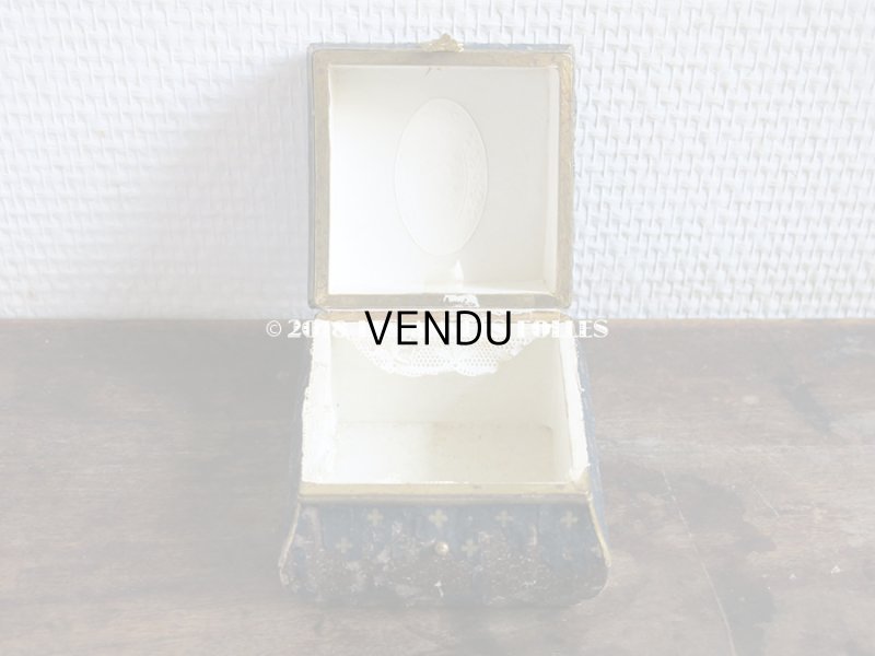 画像6: 19世紀 アンティーク ナポレオン3世時代 小さなお菓子箱  ドラジェ & チョコレート 小さな花模様