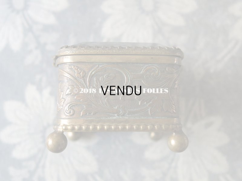 画像7: 1900年代 アンティーク ジュエリーボックス モノグラム 【J】 リボンのガーランド