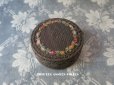画像1: 19世紀末 アンティーク　6色のロココトリム＆金糸のトリムのお菓子箱 (1)