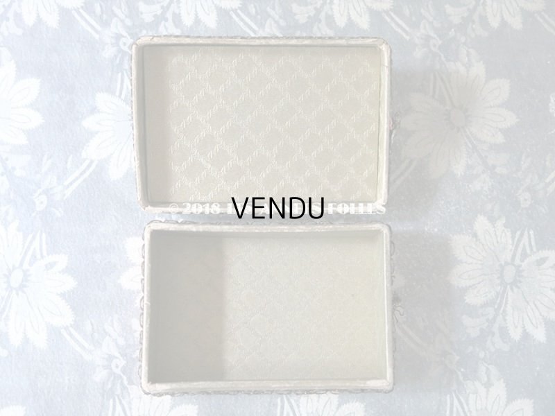 画像7: 19世紀末 アンティーク ロココトリム&金糸のトリム お菓子箱 シルク製