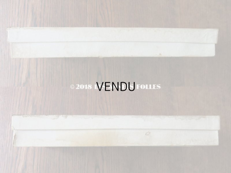 画像11: 19世紀末 アンティーク 硝子の蓋の紙箱入り コミュニオンのヘッドリース & オモニエール & ロザリオ