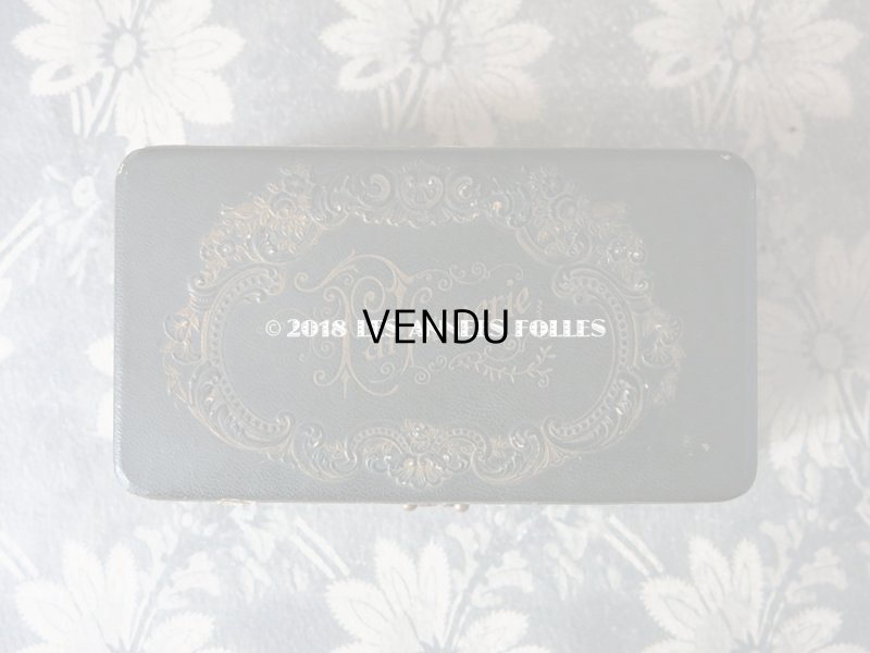 画像3: アンティーク パフュームボックス PARFUMERIE ロカイユ装飾&ピンクのシルクサテン