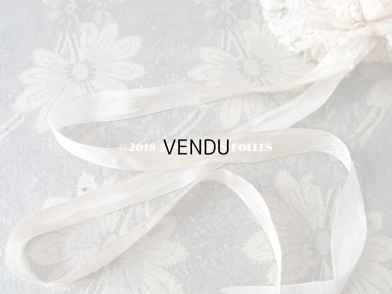 画像12: アンティーク ドール用 淡いピンクの薔薇のモチーフとレースのボネ