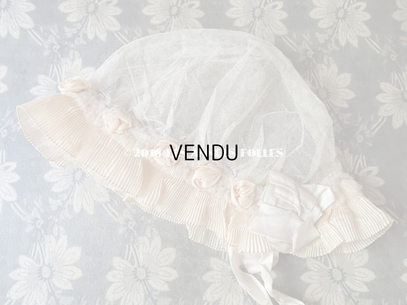 画像12: 1930年代 アンティーク 淡いピンクのフリル&薔薇 オモニエール&ボネのセット