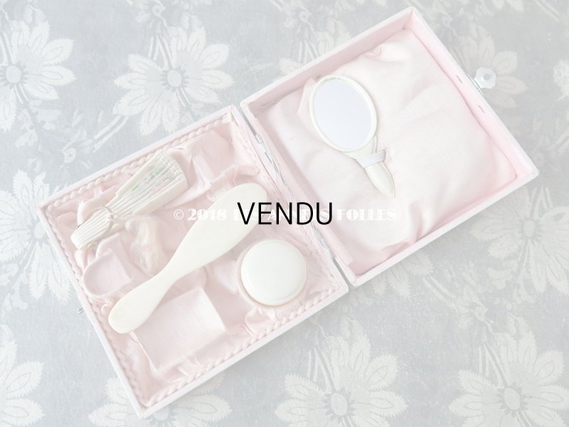 画像9: アンティーク ドール用小物 ピンクのコフレ 薔薇模様のファン & ミラー & ブラシ & ケース
