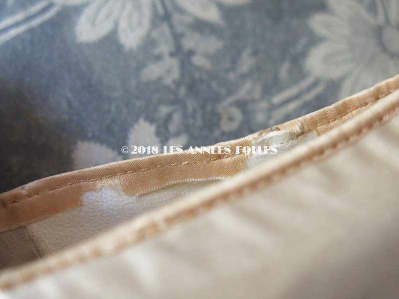 画像10: 19世紀末 アンティーク ウエディング シューズ - C.F.BALLY -