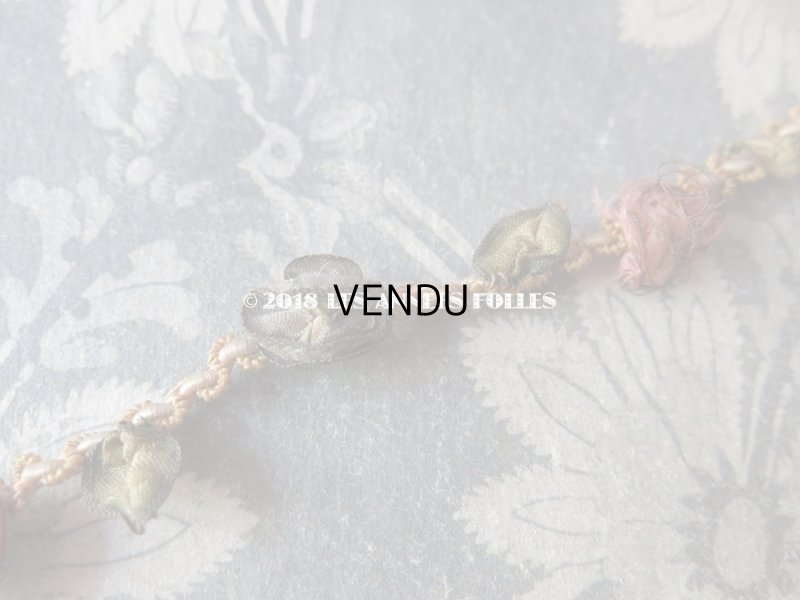 画像3: 19世紀末 アンティーク メタル糸 & シルク製 ロココトリム 4色の薔薇 ロココリボン 60cm