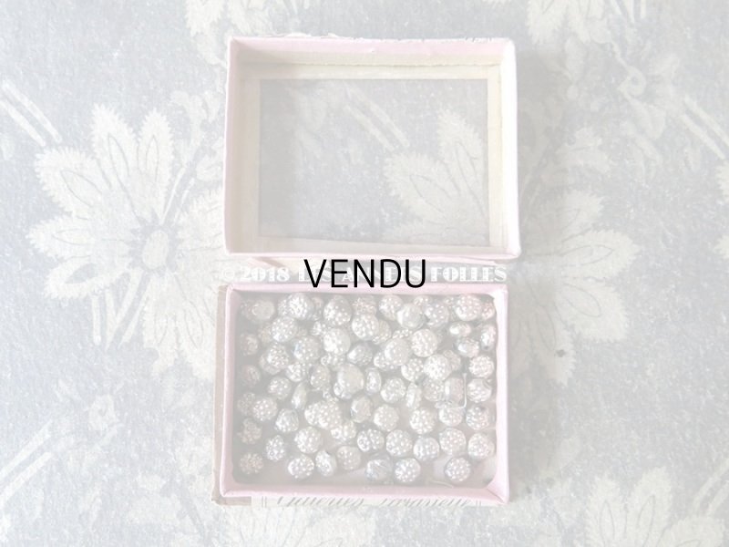 画像5: 1900年代 アンティーク ガラスの蓋の紙箱 スフレビーズ入り - AUX GALERIES LAFAYETTE -