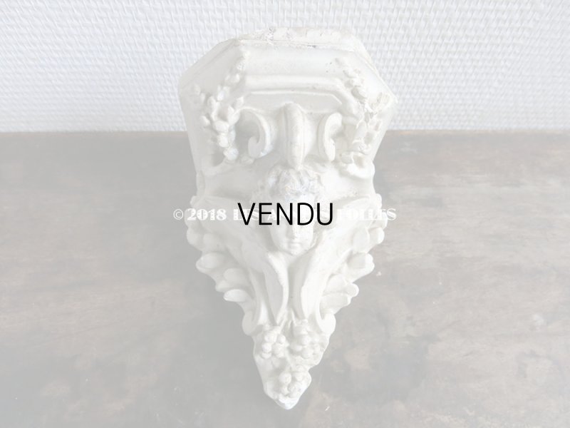 画像9: 19世紀末 アンティーク 石膏の飾り棚のセット 天使