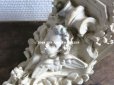 画像12: 19世紀末 アンティーク 石膏の飾り棚のセット 天使