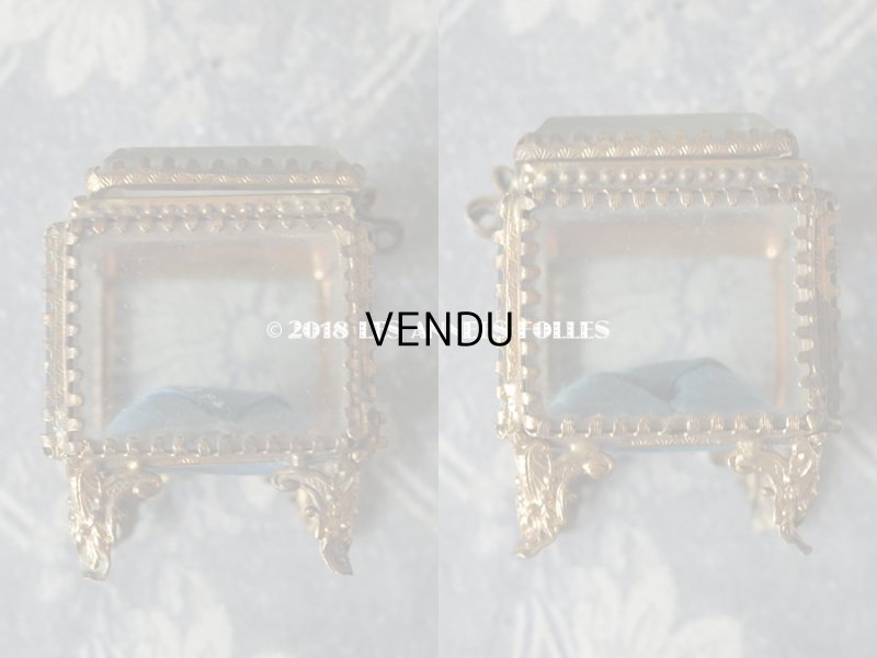 画像8: アンティーク ジュエリーボックス　スモーキーブルーのクッション