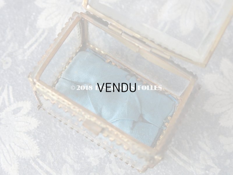 画像4: アンティーク ジュエリーボックス　スモーキーブルーのクッション