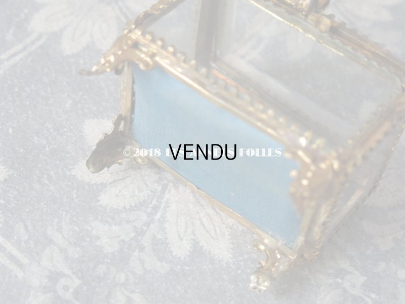 画像9: アンティーク ジュエリーボックス　スモーキーブルーのクッション