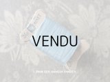 アンティーク  猫の立体糸巻き サックスブルー - AU MINET -