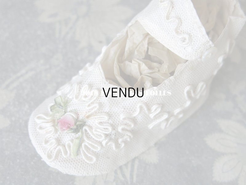 画像11: 1920年代 アンティーク ベビー用シューズ  薔薇のロココモチーフ&コード刺繍