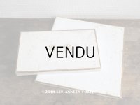 ＊蚤の市セット＊ 19世紀末 アンティーク 結婚式用ハンカチの紙箱 2点セット ゴールドの美しいモノグラム【 IE 】入り　