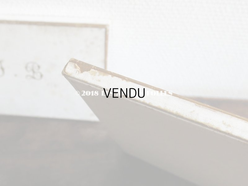 画像17: ＊蚤の市セット＊ 19世紀末 アンティーク 結婚式用ハンカチの紙箱 2点セット ゴールドの美しいモノグラム【 IE 】入り　