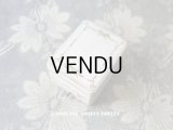 アンティーク リボン＆リーフの金彩入り  指ぬき用 ジュエリーボックス オフホワイト