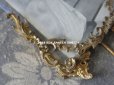 画像8: アンティーク フォトフレーム モノグラムのメダイヨン ロカイユ装飾