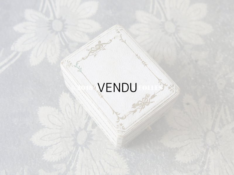 画像3: アンティーク リボン＆リーフの金彩入り  指ぬき用 ジュエリーボックス オフホワイト