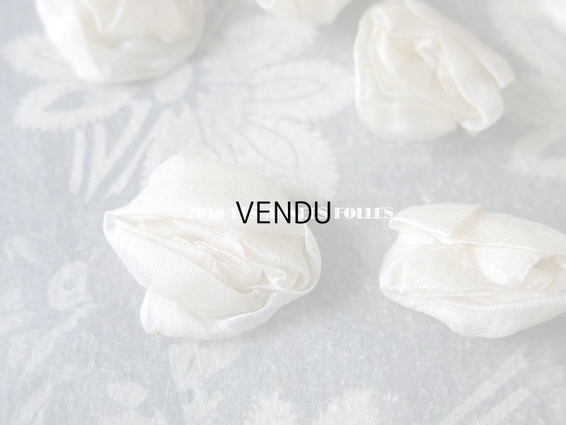 画像3: 1900年代 アンティーク シルクシフォンの薔薇のモチーフ 12〜13ピースのセット 