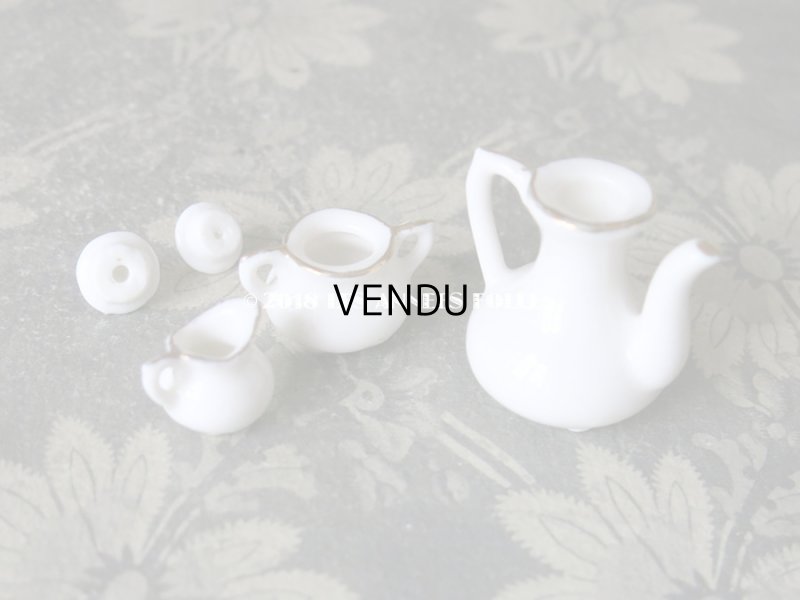 画像4: アンティーク ドール用 薔薇のティーセット