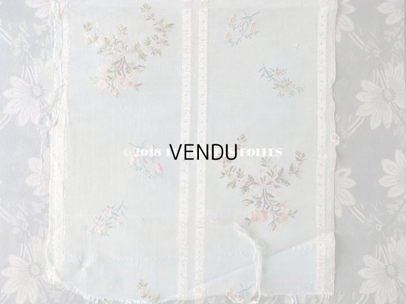 画像6: 18世紀 アンティーク シルク製 ファブリック 手刺繍 薔薇とリボンのガーランド　