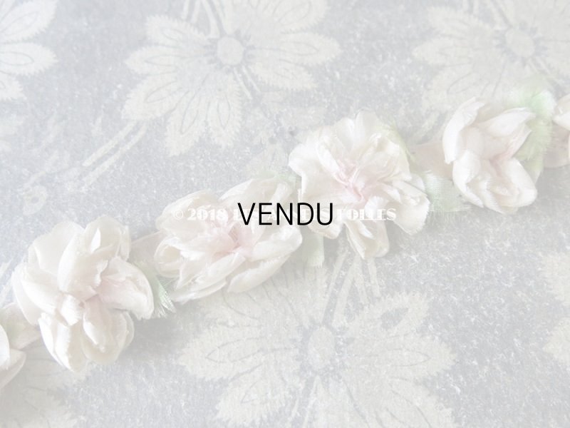 画像5: 1900年代 アンティーク シルクシフォンの薔薇のリース 淡いピンク