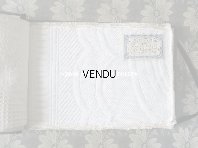 画像5: 1914年 アンティーク ベッドカバー用ファブリックのサンプラー  